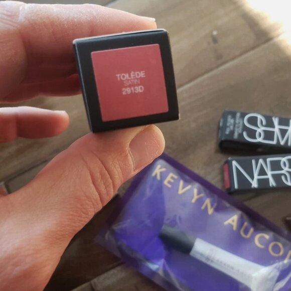 high end lipstick lip gloss tacha nars buxom Anastasia - Picture 3 of 12